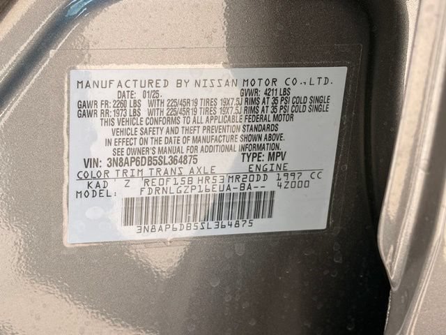 Used 2025 Nissan Kicks SR AWD/4WD image 19