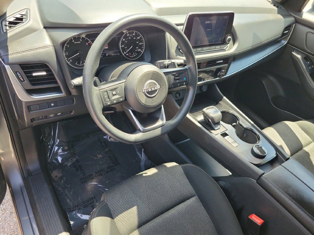 Certified 2024 Nissan Rogue SV AWD/4WD image 24