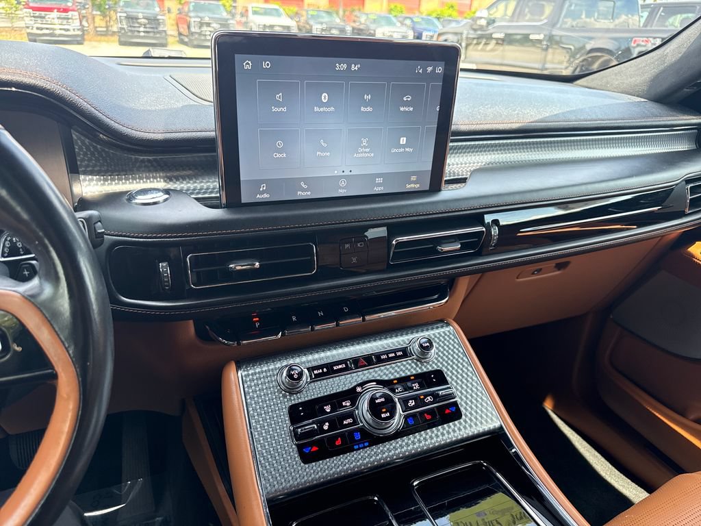 Used 2020 Lincoln Aviator Black Label AWD/4WD image 20