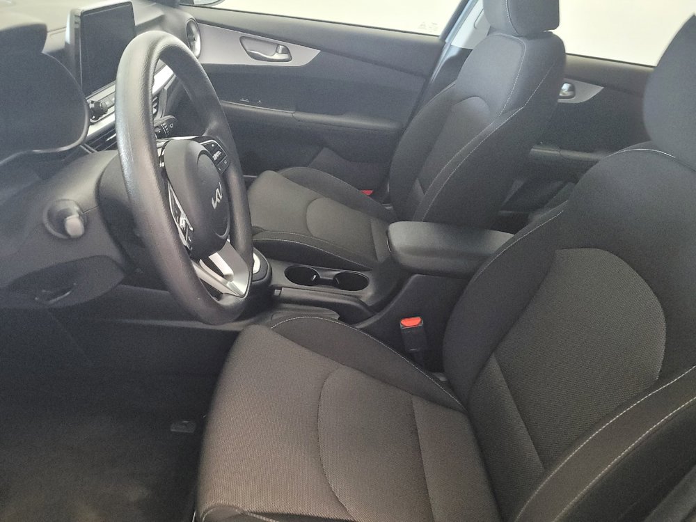 Used 2024 Kia Forte LXS image 17