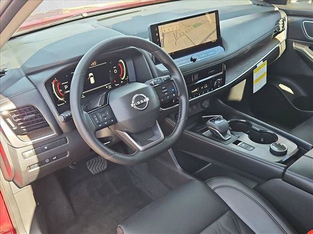 New 2026 Nissan Rogue Platinum AWD/4WD image 3