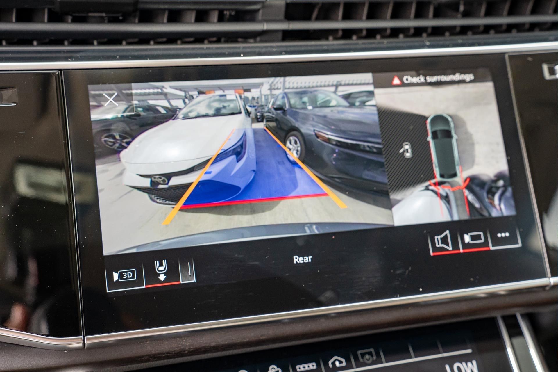 Used 2023 Audi Q8 Premium Plus w/ Premium Plus Package image 30