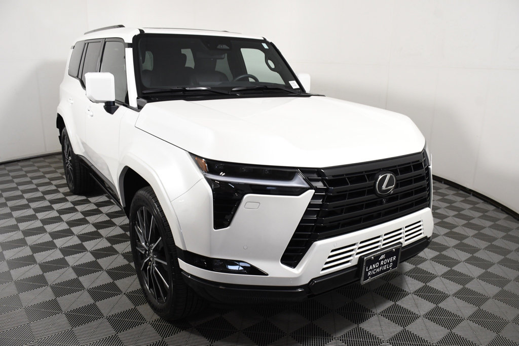Used 2025 Lexus GX 550 w/ Cold Area Package AWD/4WD image 9