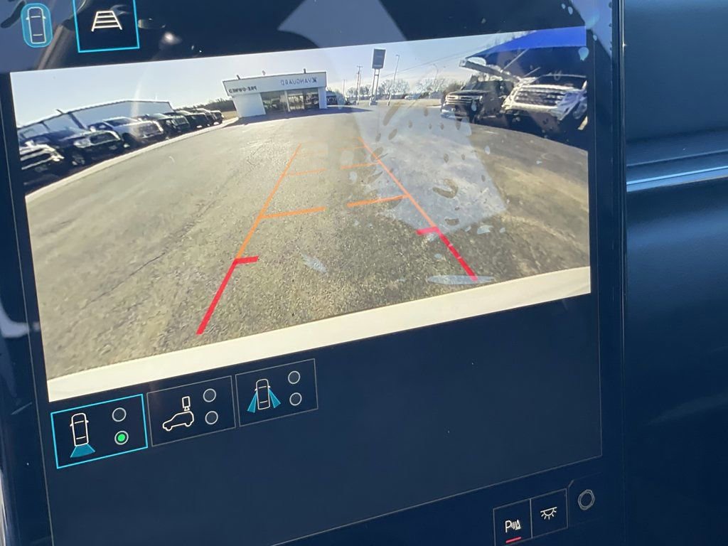 New 2026 GMC Terrain AT4 w/ Convenience Package III image 21