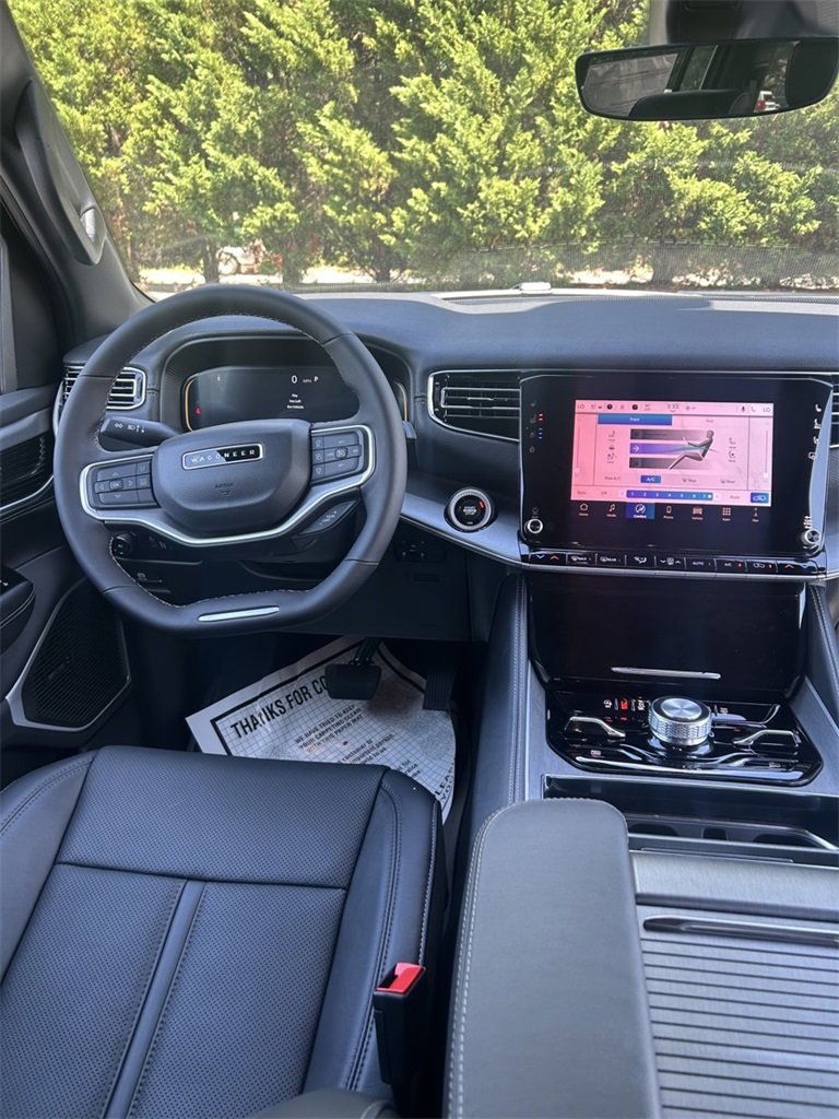 New 2025 Jeep Wagoneer Series II image 24