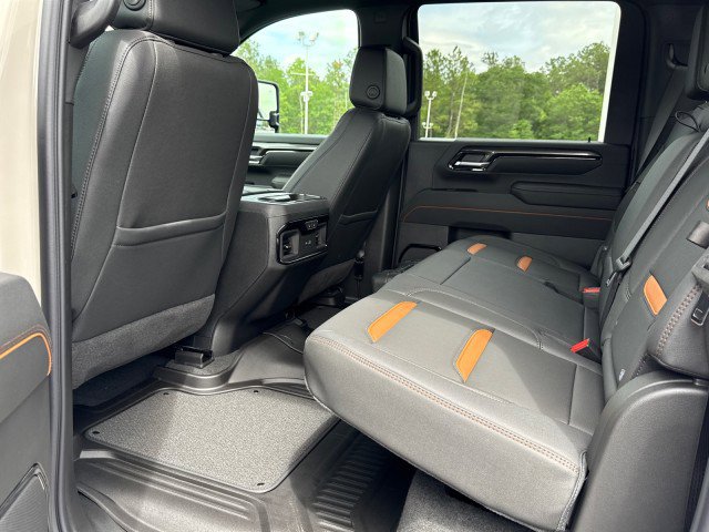 New 2026 GMC Sierra 2500 AT4 AWD/4WD image 17