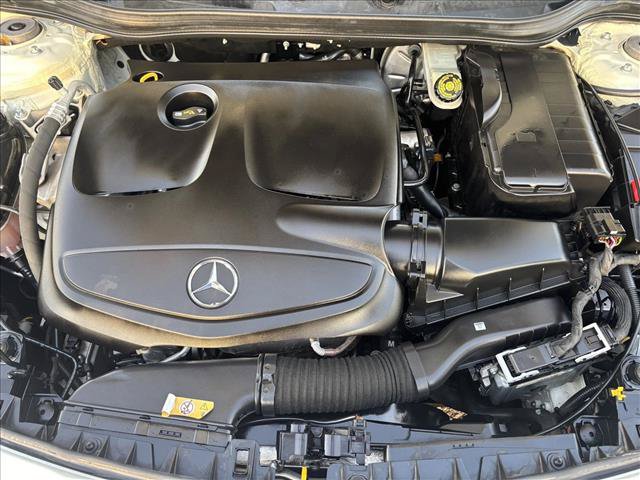 Used 2018 Mercedes-Benz CLA 250 image 21
