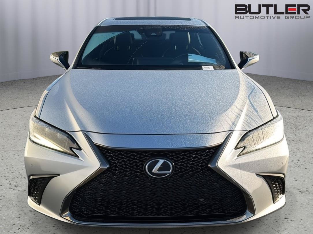 Certified 2022 Lexus ES 350 F Sport w/ Accessory Package 2 FWD image 9