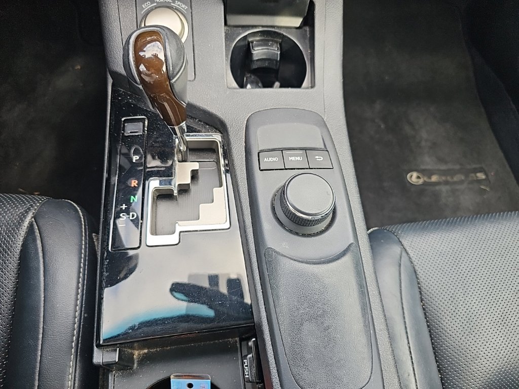 Used 2013 Lexus ES 350 w/ Luxury Pkg FWD image 8