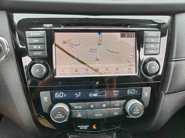 Used 2018 Nissan Rogue SV w/ Premium Package FWD image 23