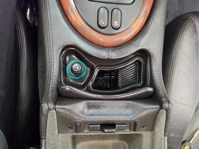 Used 2001 Jaguar XKR Convertible RWD image 26