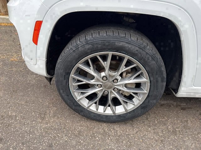 Used 2022 Jeep Grand Cherokee Summit w/ Adv Protech Group IV image 5