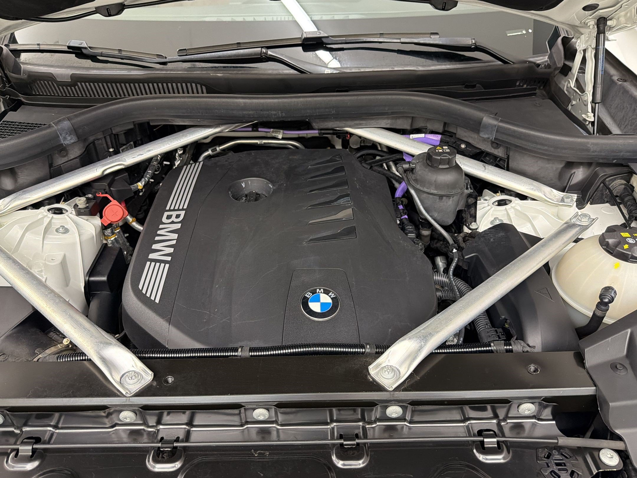 Certified 2024 BMW X5 sDrive40i w/ Parking Assistance Package RWD image 34