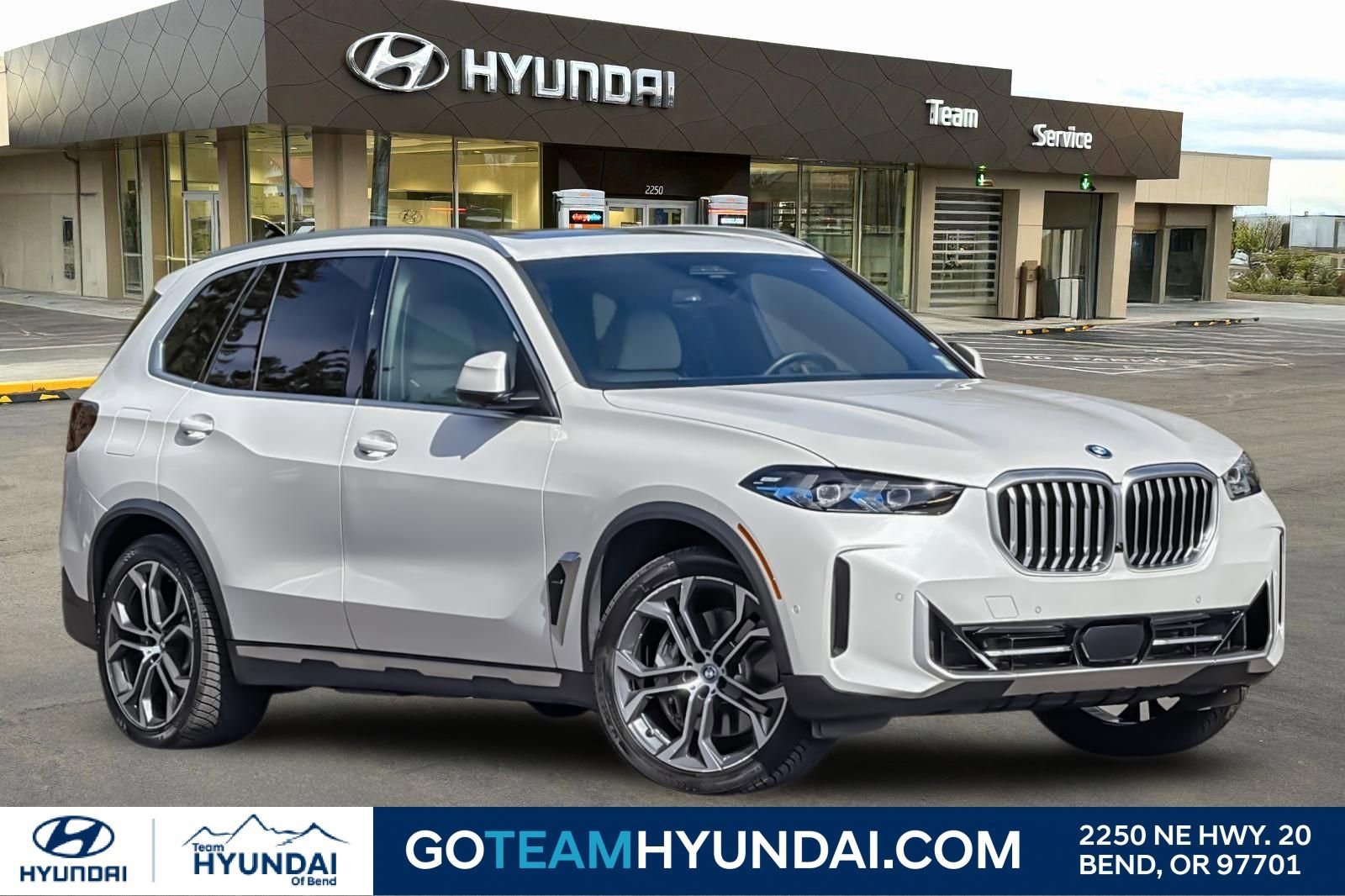 Used 2024 BMW X5 xDrive50e w/ Premium Package