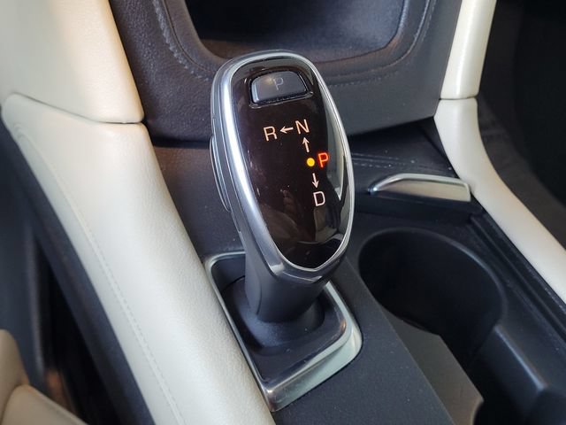 Used 2019 Cadillac XT5 FWD image 19