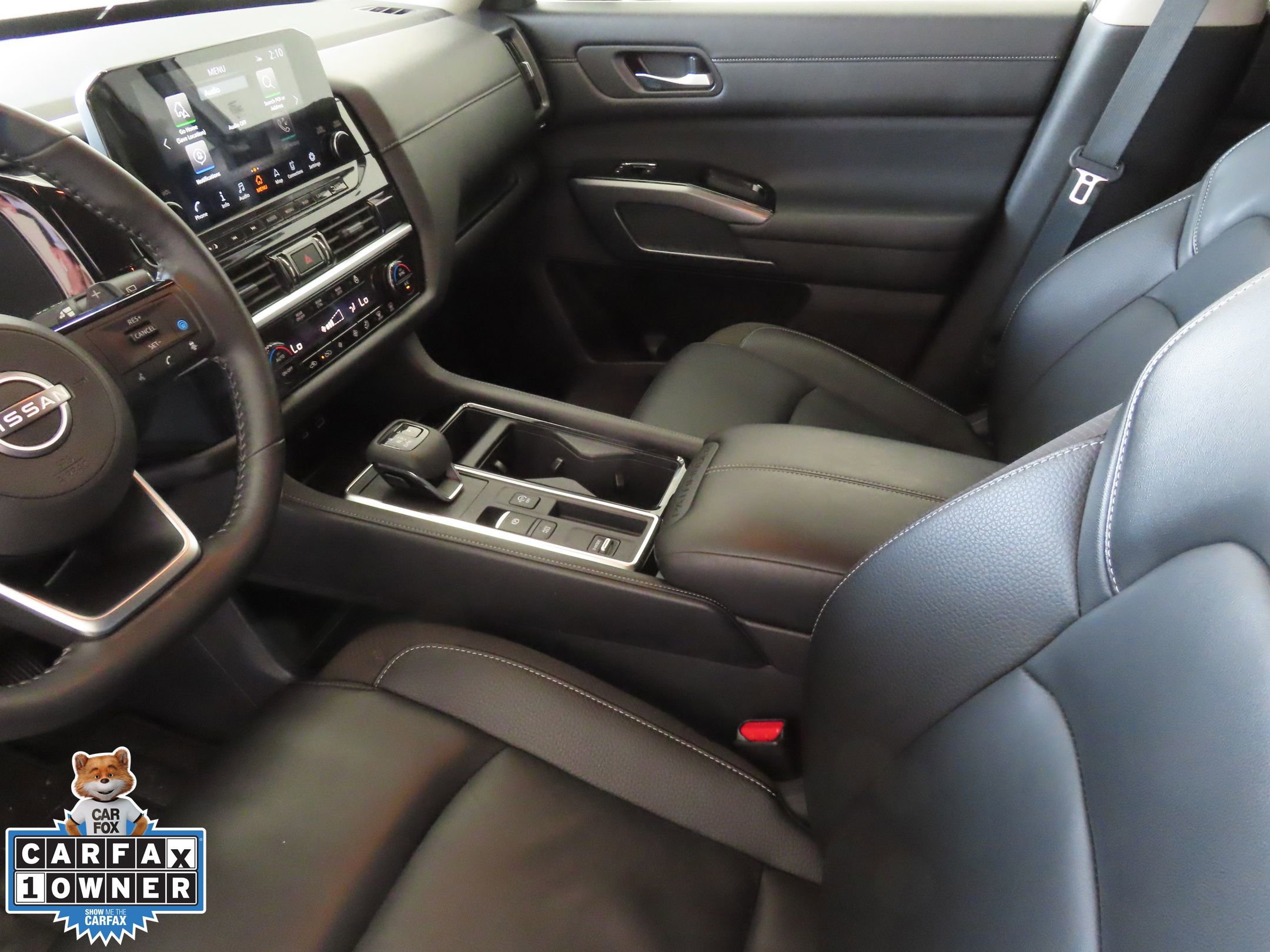 Used 2025 Nissan Pathfinder SL image 23