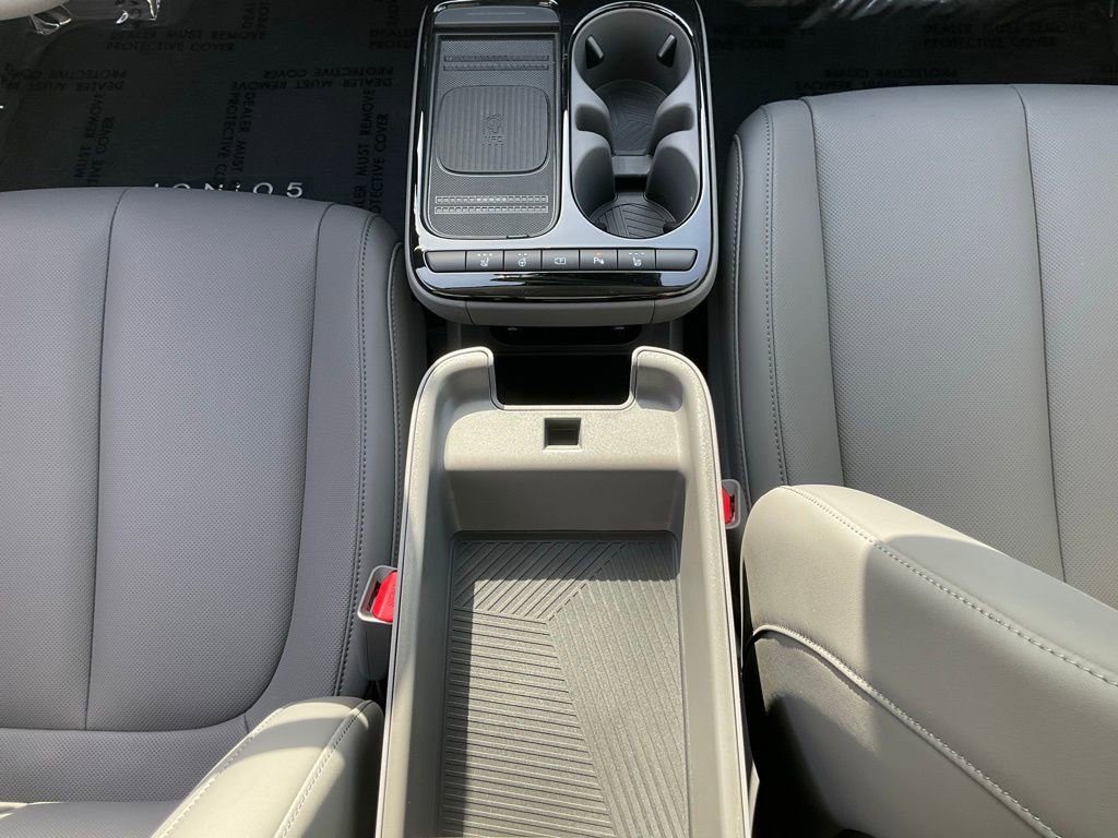 Used 2025 Hyundai Ioniq 5 SEL image 44