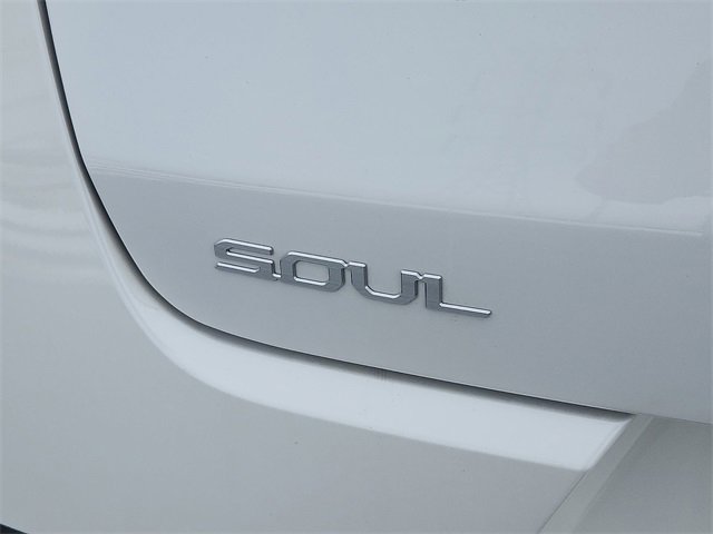 Used 2024 Kia Soul LX w/ Option Group 015 image 18