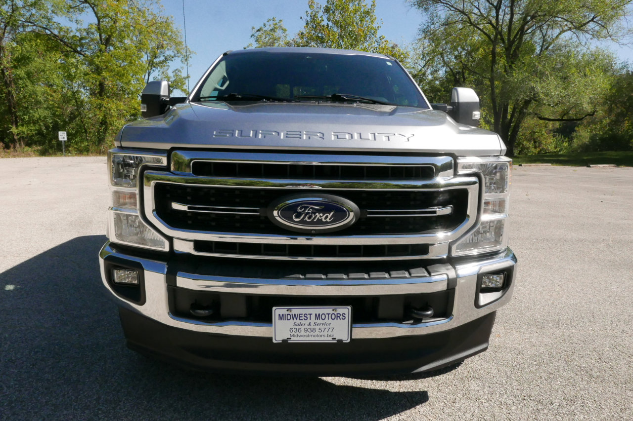 Used 2021 Ford F250 Lariat image 3