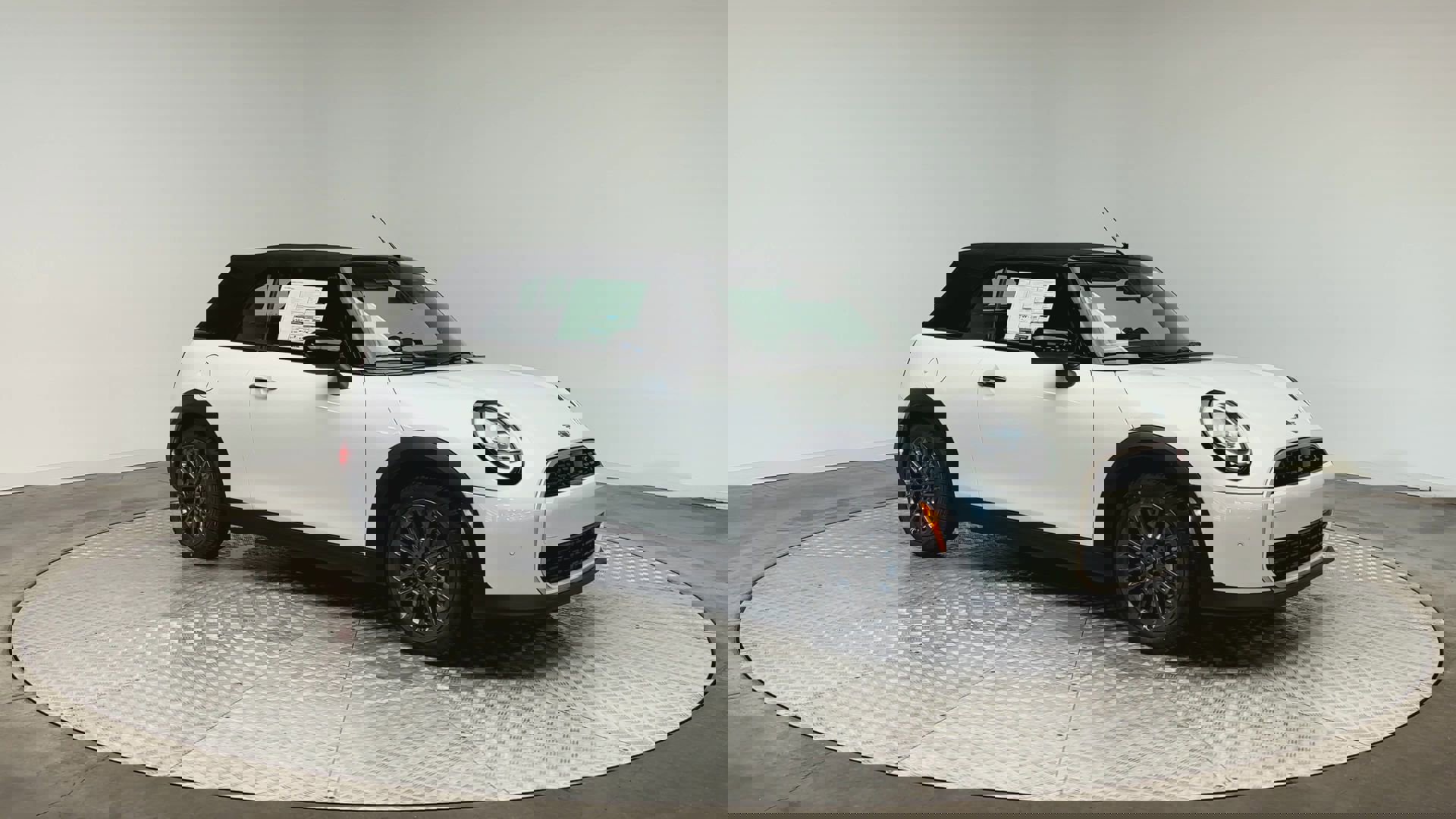 New 2026 MINI Cooper S image 2