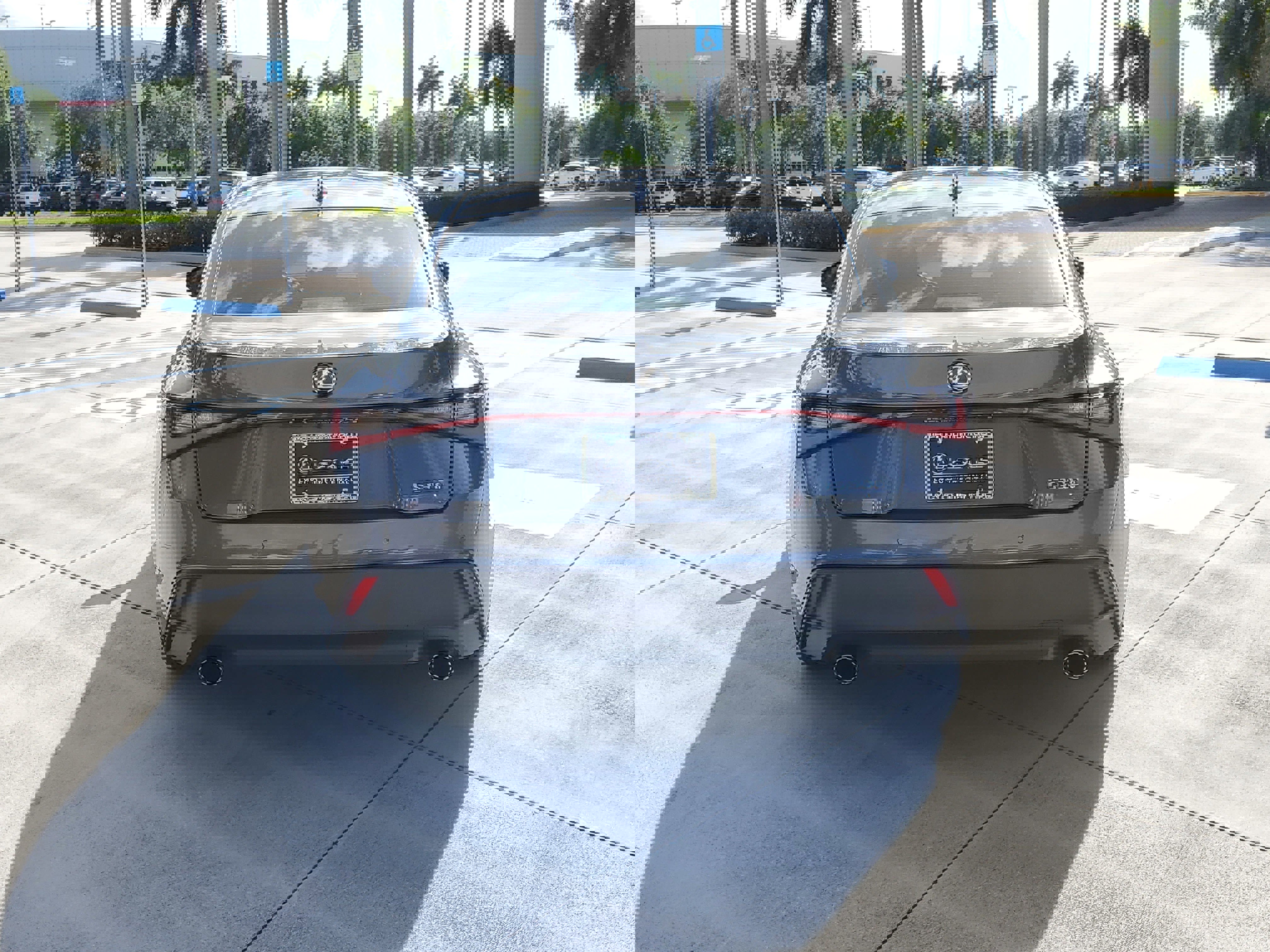 Used 2025 Lexus IS 300 w/ Comfort Package image 10