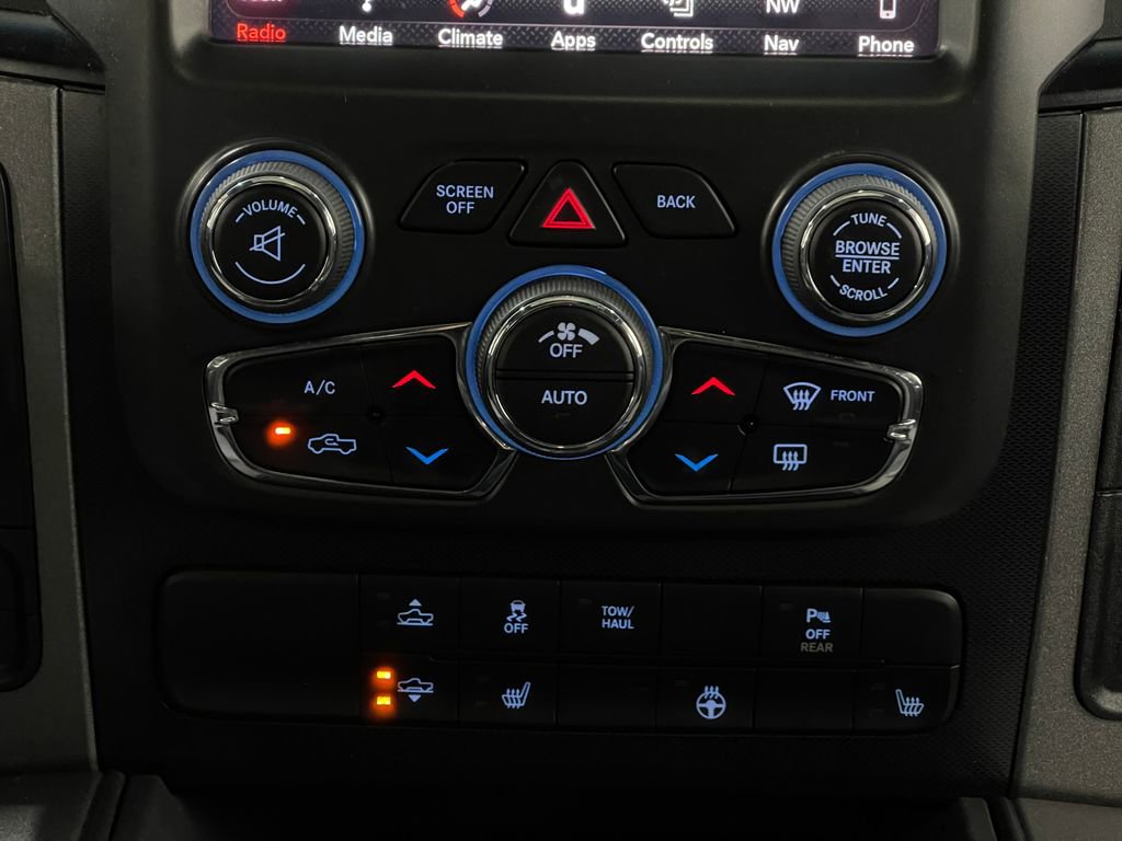 Used 2018 RAM 1500 Rebel w/ Luxury Group image 26