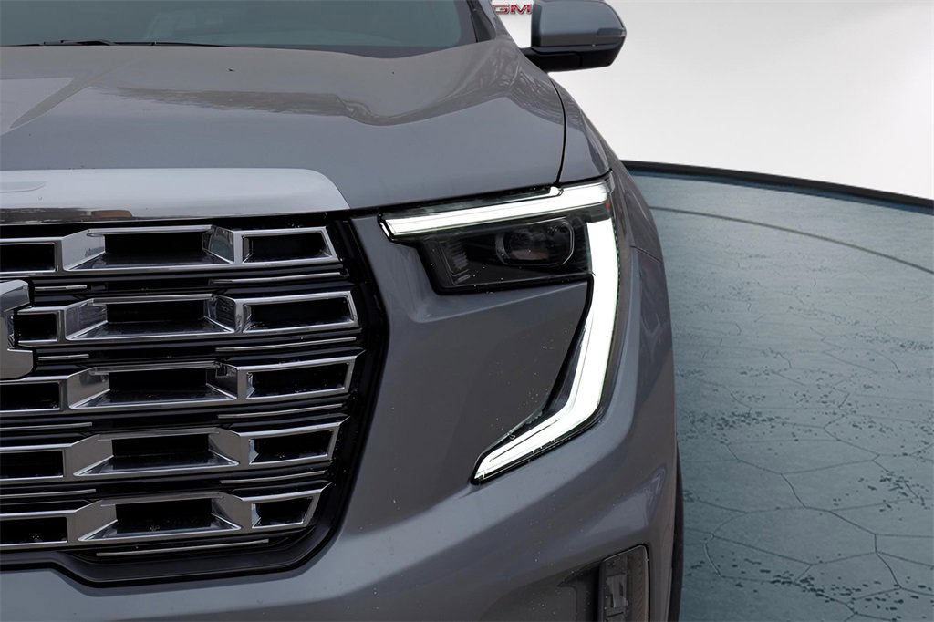 New 2026 GMC Acadia Denali w/ Super Cruise Package image 3