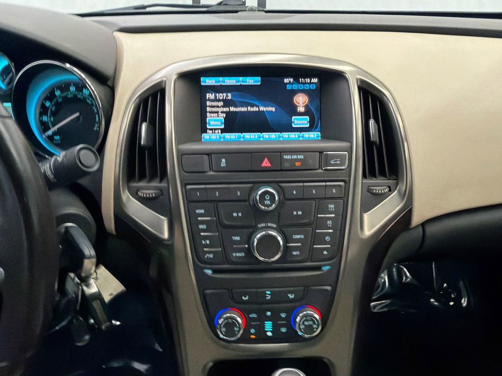 Used 2015 Buick Verano FWD image 25