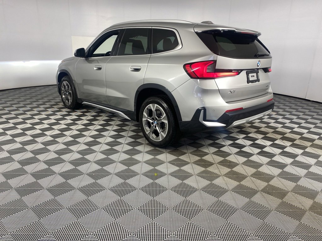 Used 2024 BMW X1 xDrive28i image 11