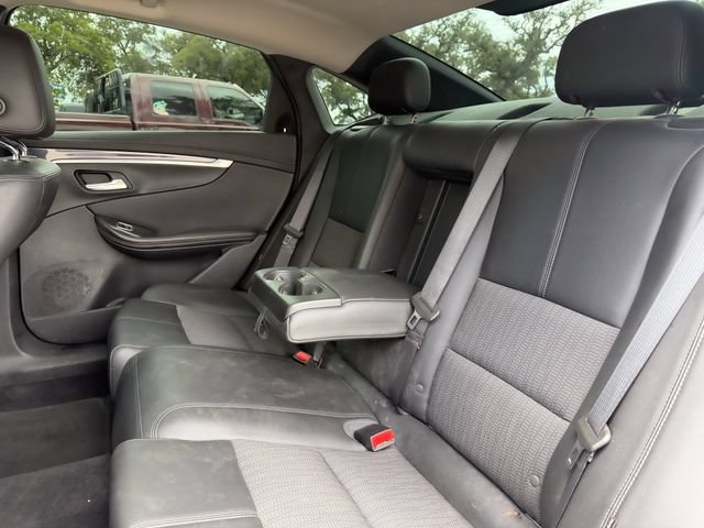 Used 2018 Chevrolet Impala LT FWD image 14
