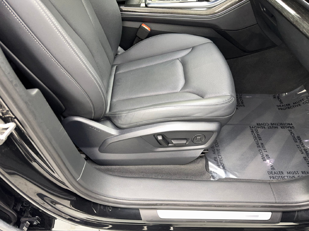 Used 2025 Audi Q7 3.0T Premium Plus AWD/4WD image 50