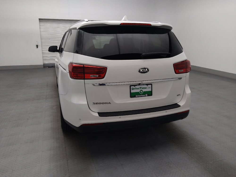 Used 2019 Kia Sedona EX FWD image 6
