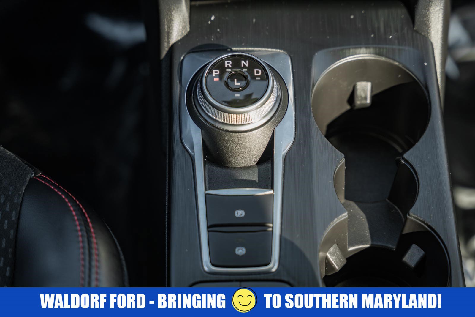 Used 2025 Ford Escape ST-Line image 27