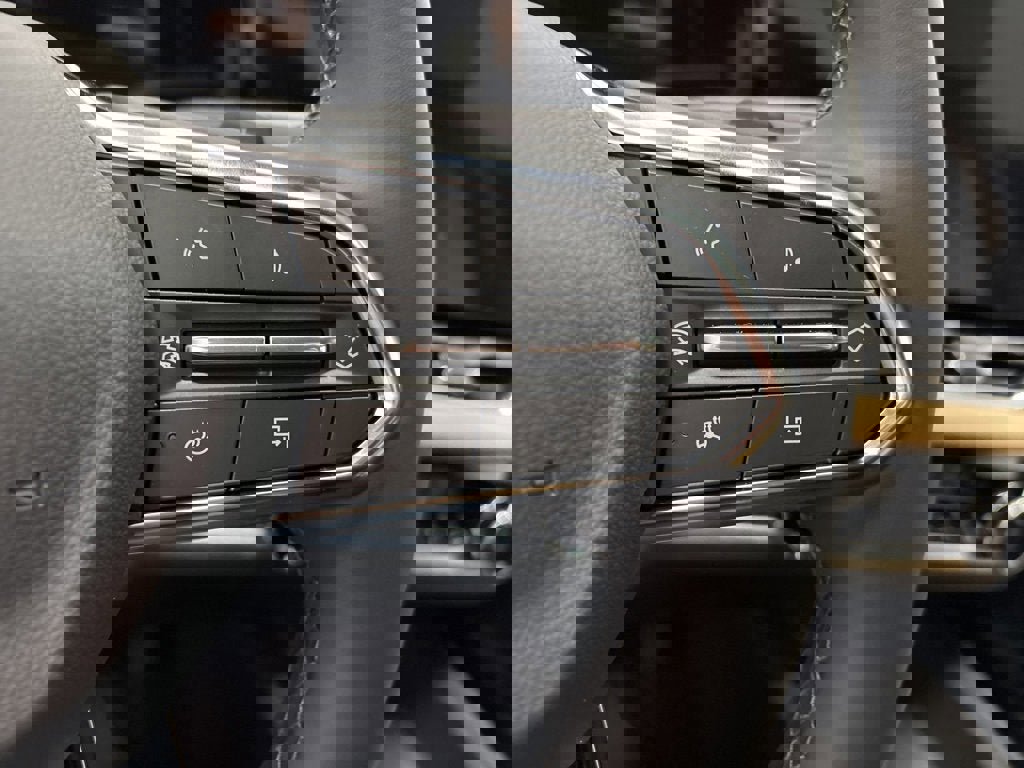 New 2026 Chevrolet Equinox ACTIV w/ Convenience Package III image 24