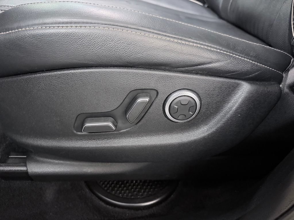 Used 2021 Genesis GV80 2.5T w/ Advanced Package 02 AWD/4WD image 11