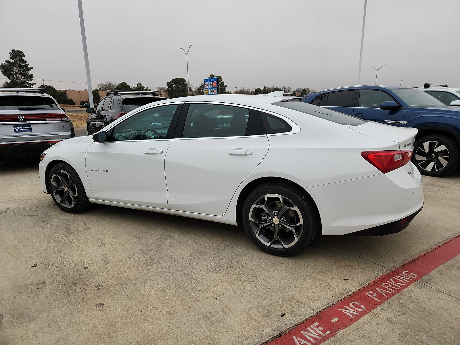 Used 2024 Chevrolet Malibu LT image 4