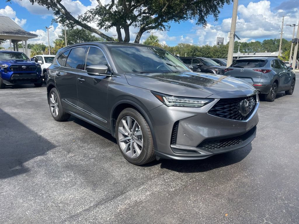 Used 2025 Acura MDX w/ Technology Package AWD/4WD image 8
