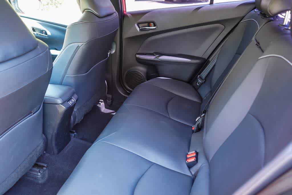 Used 2020 Toyota Prius Prime XLE FWD image 16