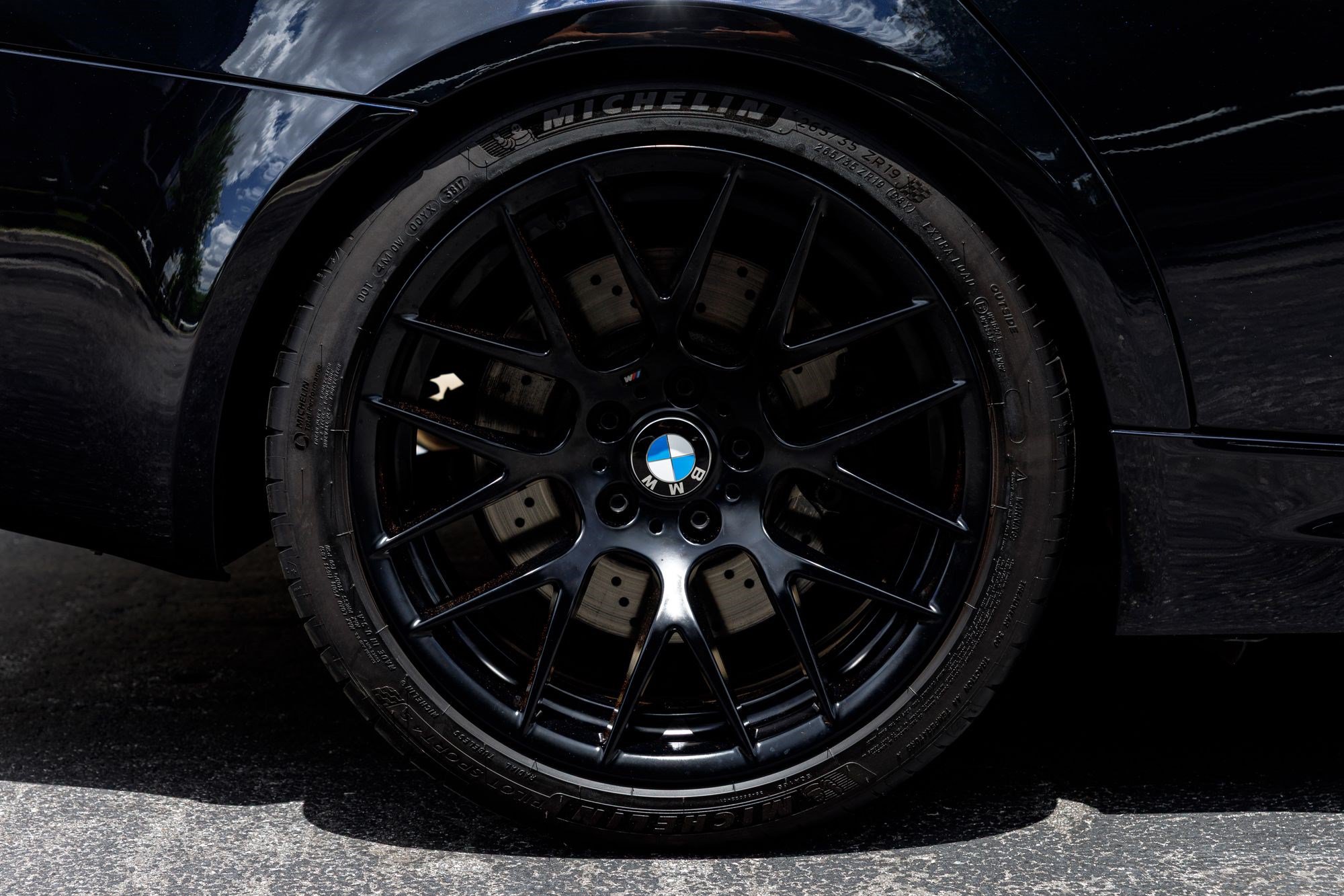 Used 2011 BMW M3 Sedan RWD image 12
