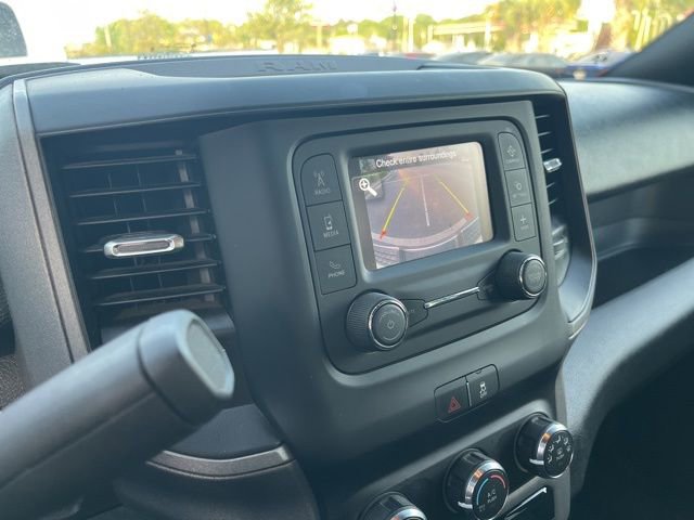 Used 2024 RAM 3500 Tradesman w/ Chrome Appearance Group image 25