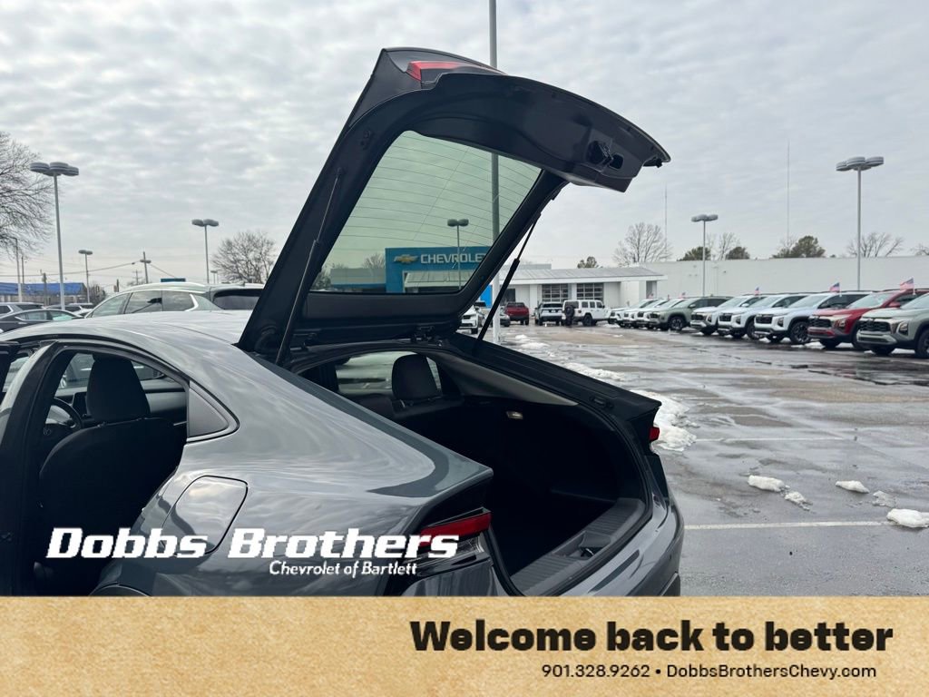 Used 2024 Toyota Prius LE image 30