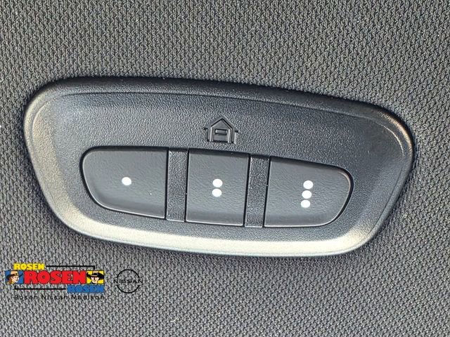 Used 2023 Jeep Wagoneer Series III w/ Preferred Equipment Group AWD/4WD image 23