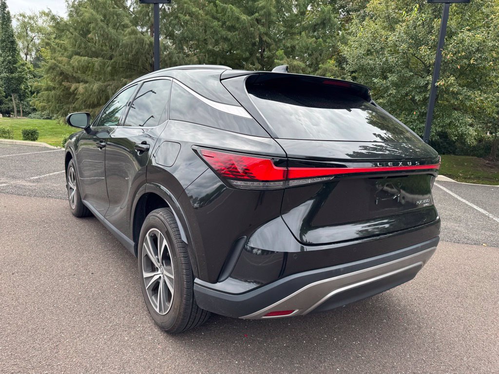 Used 2024 Lexus RX 350 Premium w/ Accessory Package (Z1) AWD/4WD image 3