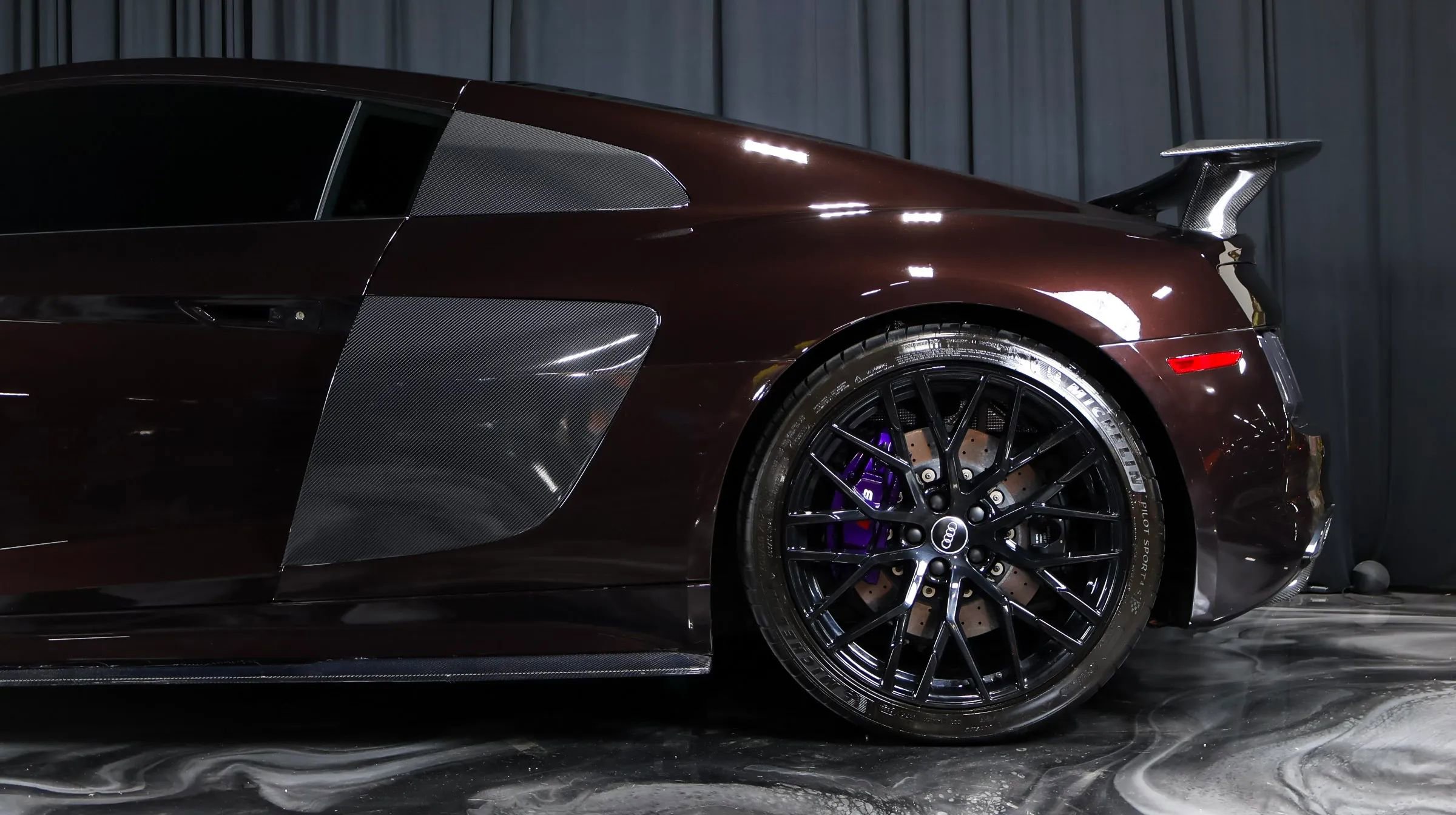 Used 2017 Audi R8 V10 plus image 4