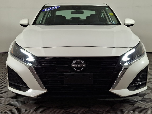 Used 2023 Nissan Altima 2.5 SV AWD/4WD image 5
