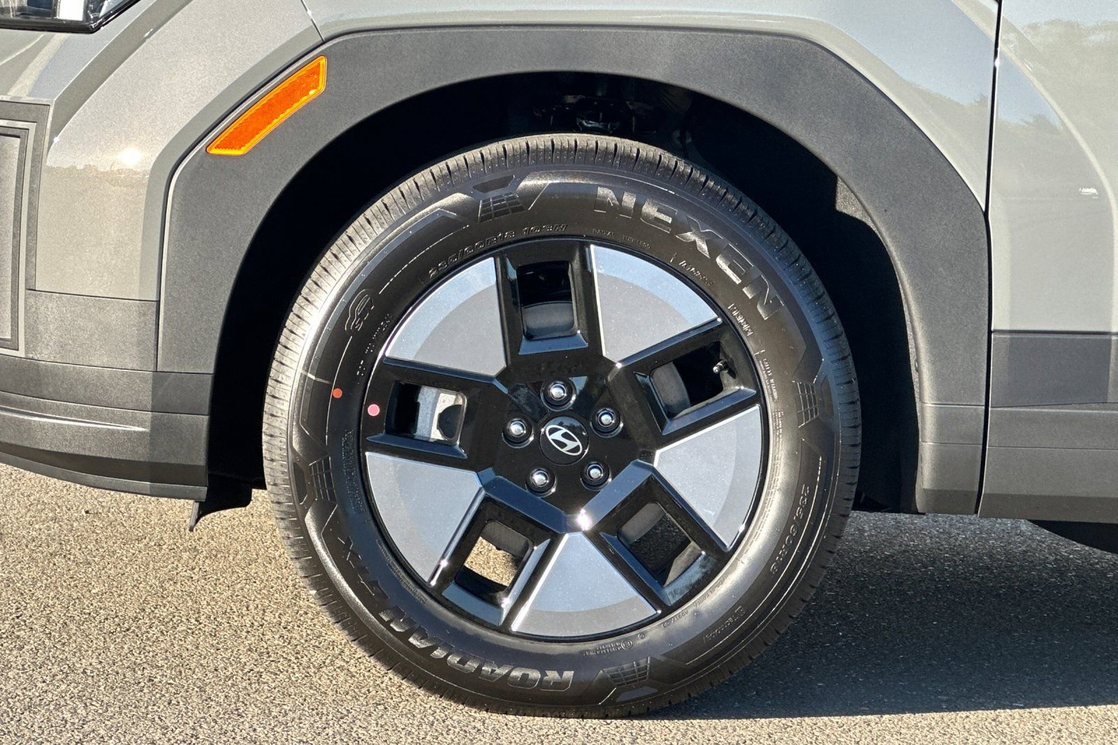 New 2026 Hyundai Santa Fe SEL image 25