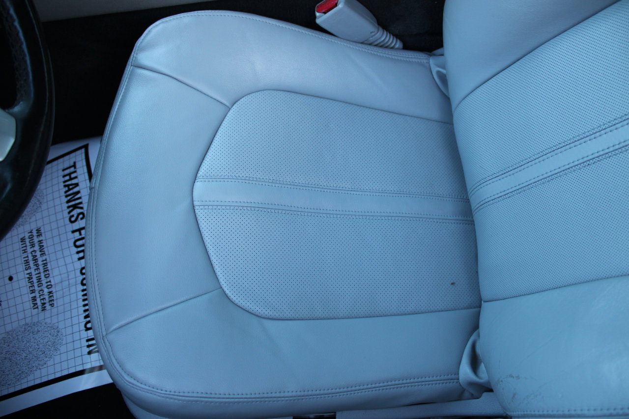 Used 2012 Cadillac CTS Performance w/ Performance Luxury Package image 16