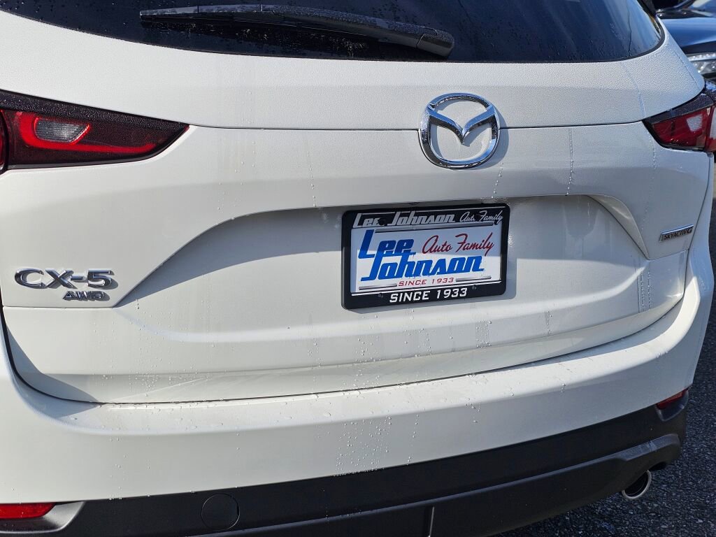 New 2025 MAZDA CX-5 Carbon Edition image 25