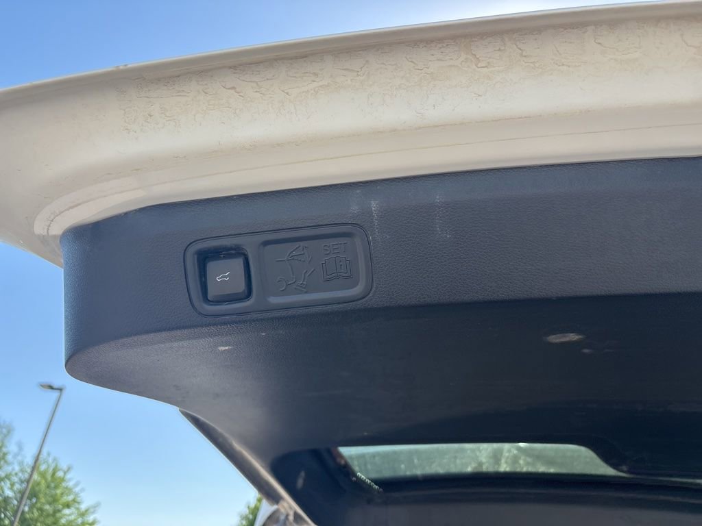 Used 2022 Ford Expedition Platinum AWD/4WD image 15