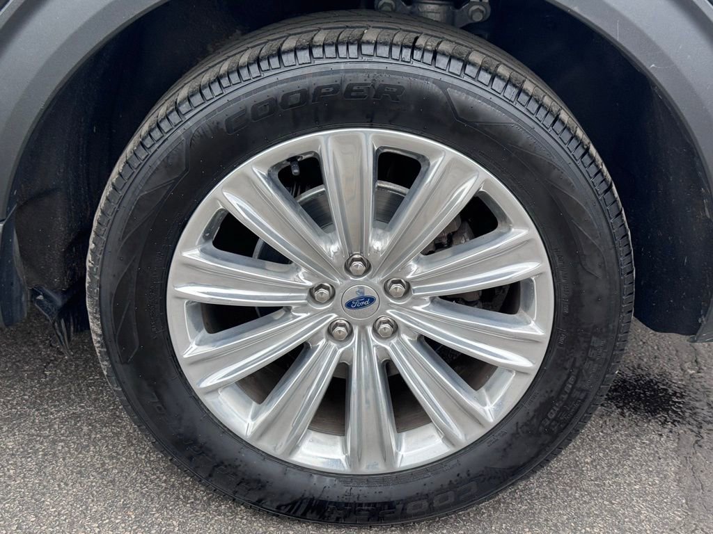 Certified 2022 Ford Explorer Limited w/ Equipment Group 301A image 51